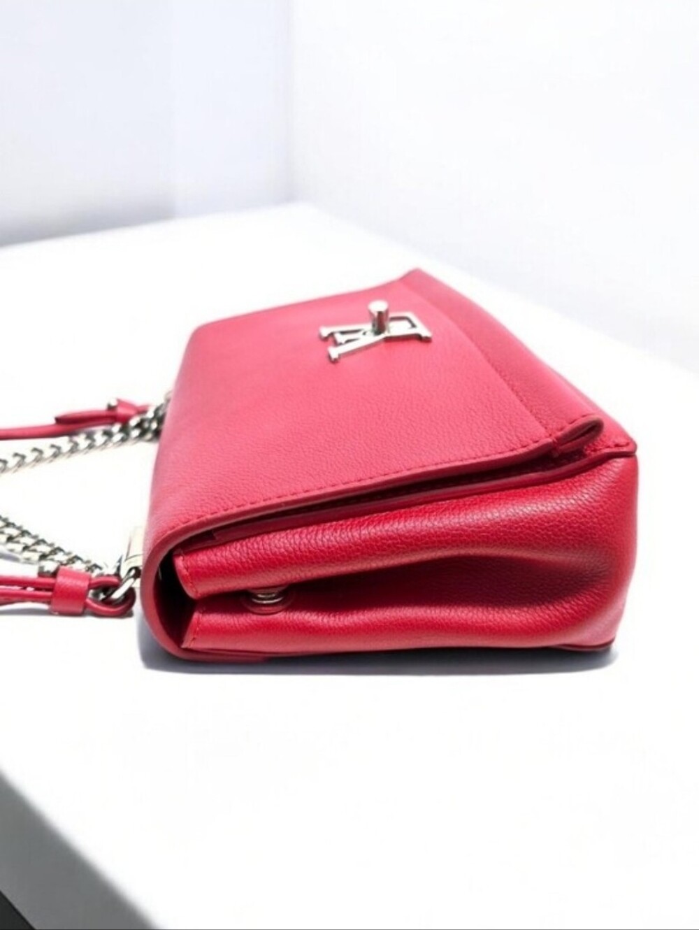 Louis Vuitton Lockme II BB Red Calfskin Leather Flap Crossbody Bag - Picture 10 of 16
